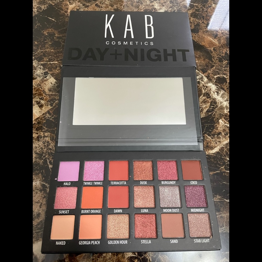 Kab Cosmetics Day and Night eyeshadow palette